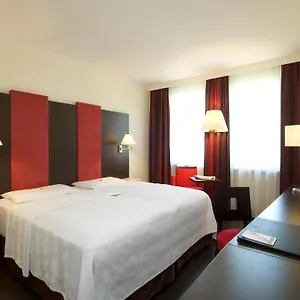Nh Collection Otel